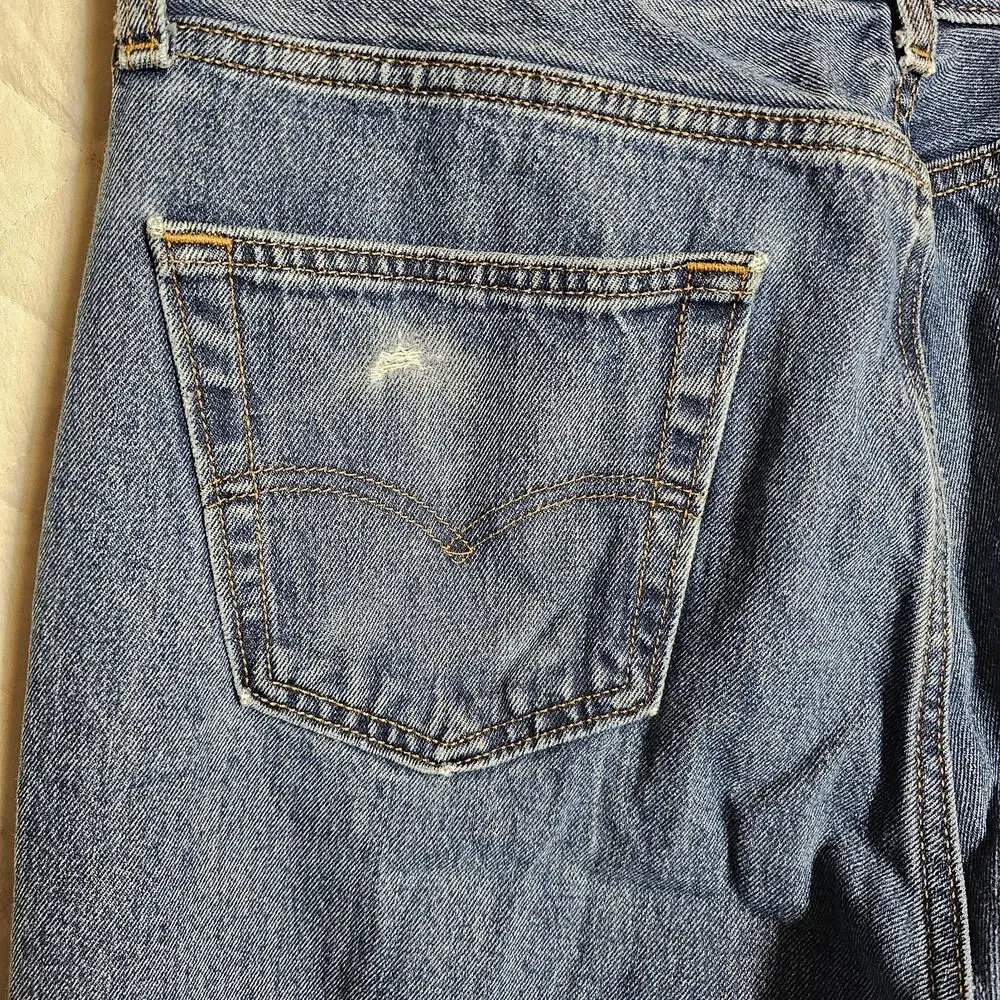 Levi Jeans Men's 505 Cotton Denim 34x32 Classic Cowboy